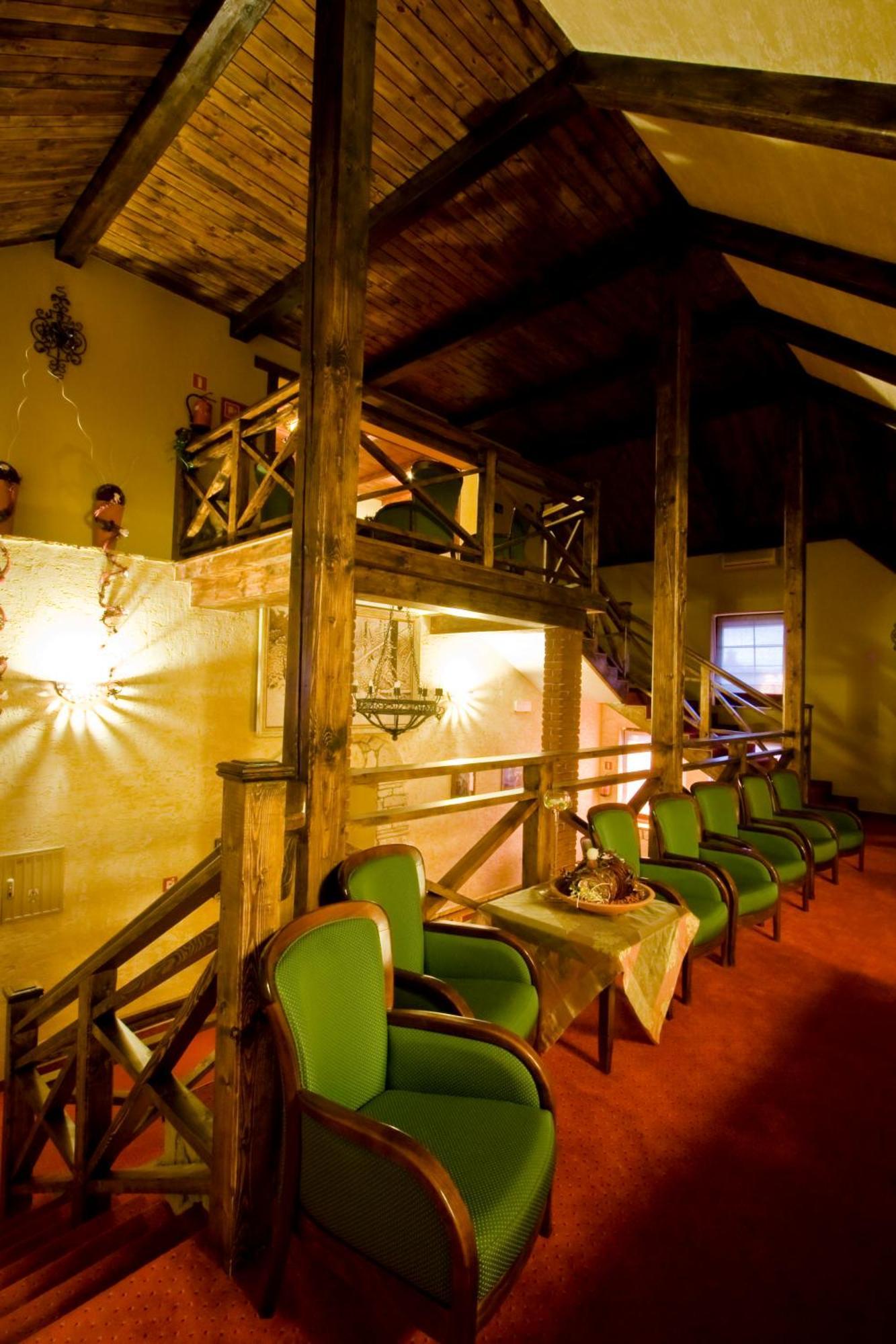 Resort Jura Kroczyce Esterno foto